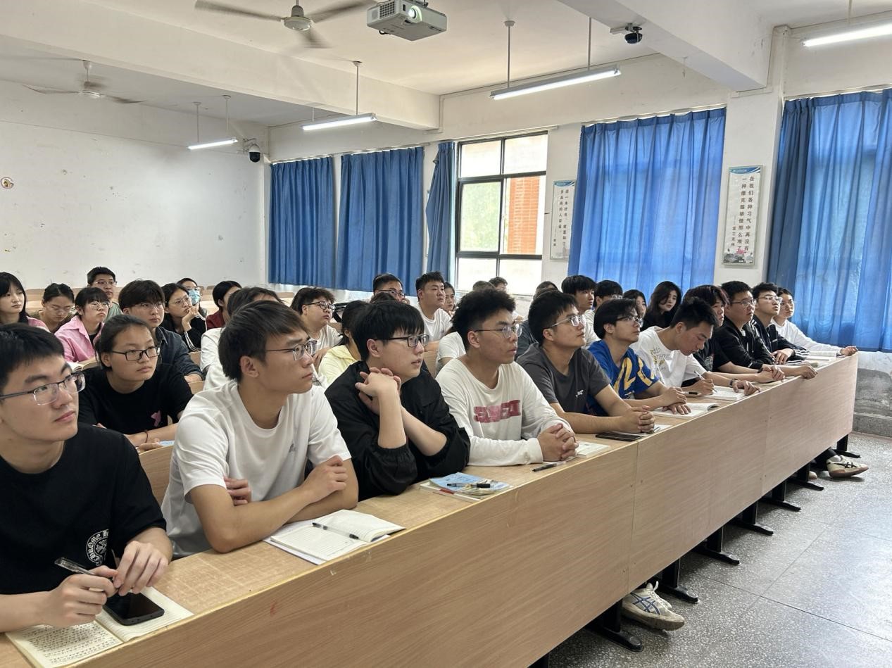 图片2.jpg 图片2.jpg